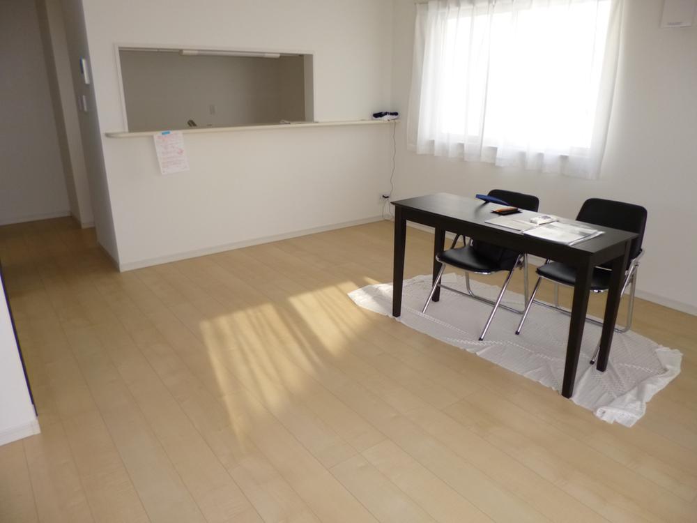 Living. LDK17.5 Pledge