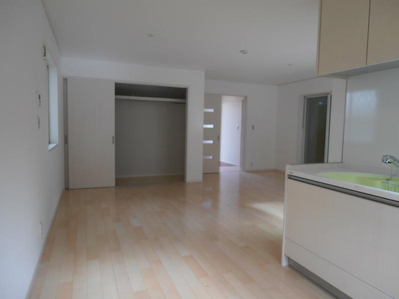 Living. Indoor (12 May 2013) Shooting