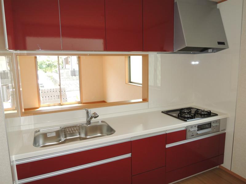 Kitchen. Building 2 of the kitchen is pretty colors