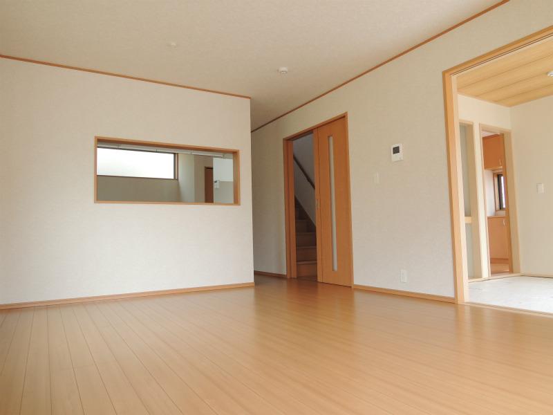 Living. Loose 16 Pledge or more of LDK Building 2