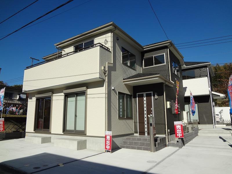 Local appearance photo. To the south road is good per Tsukehi Building 2