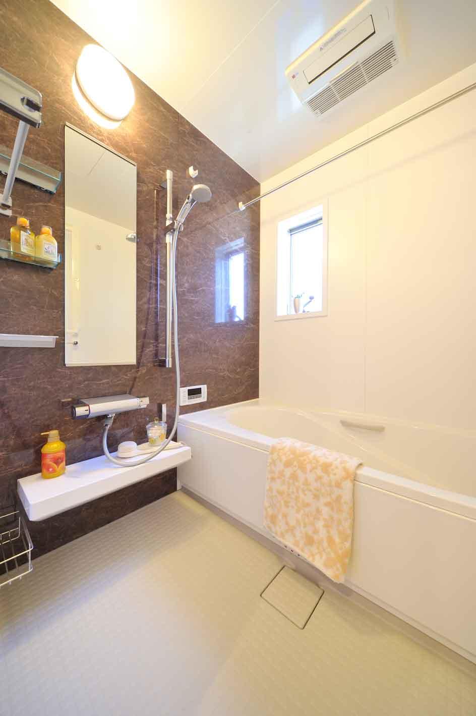 Bathroom. 7-28 compartment (model house)