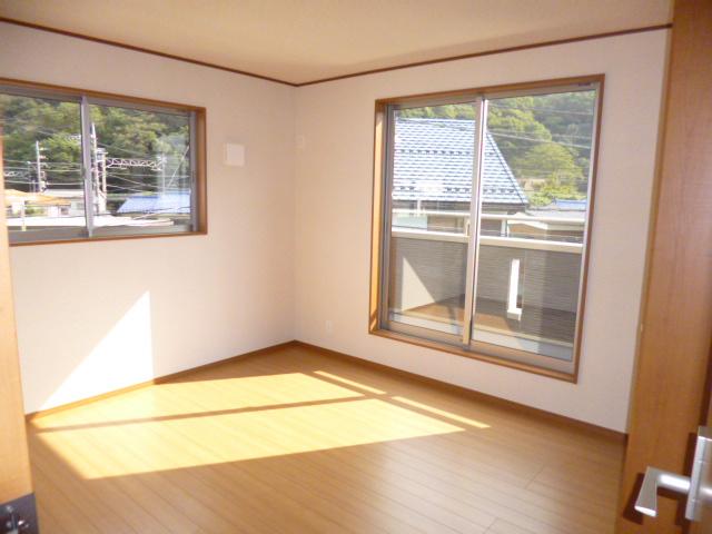 Non-living room. 1 Building room (October 2013) Shooting