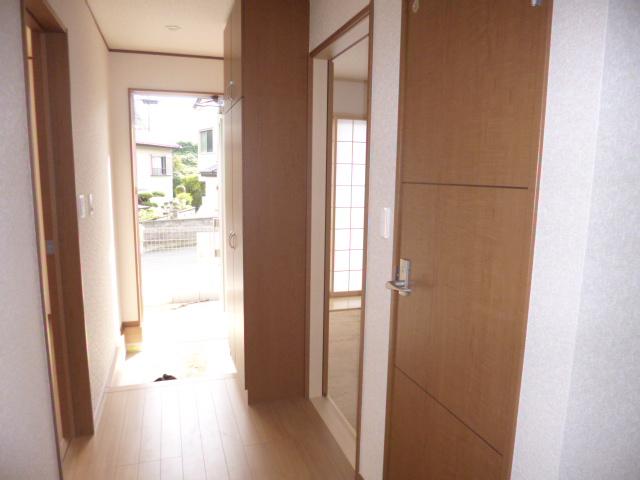 Other introspection. 1 Building room (October 2013) Shooting