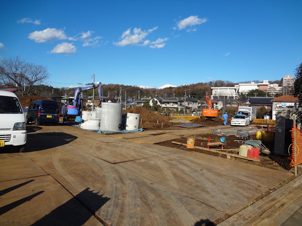 Local land photo. Local (12 May 2013) Shooting