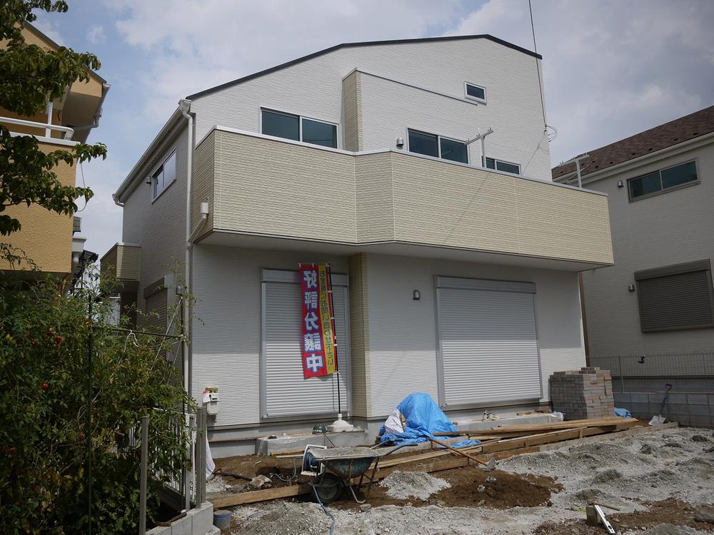 Local appearance photo