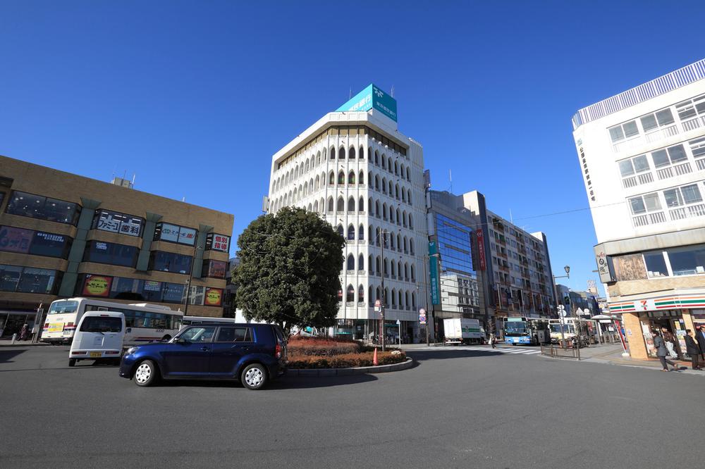station. 2000m to "Toyoda" station