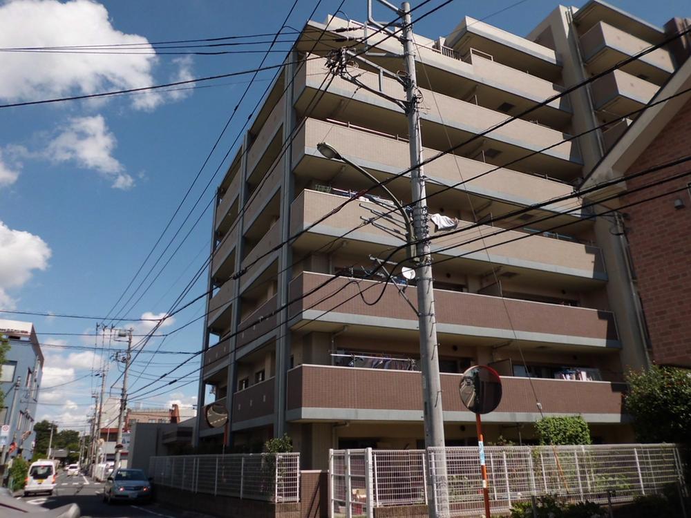 Local appearance photo. Local (August 2013) Shooting