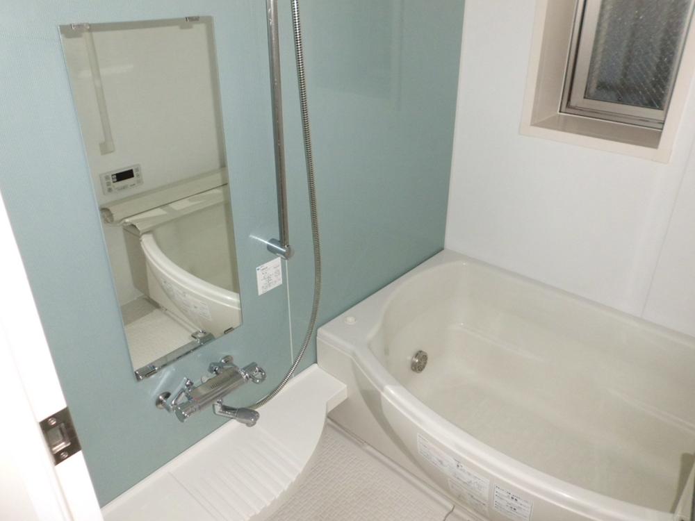 Bathroom. Room (August 2012) shooting