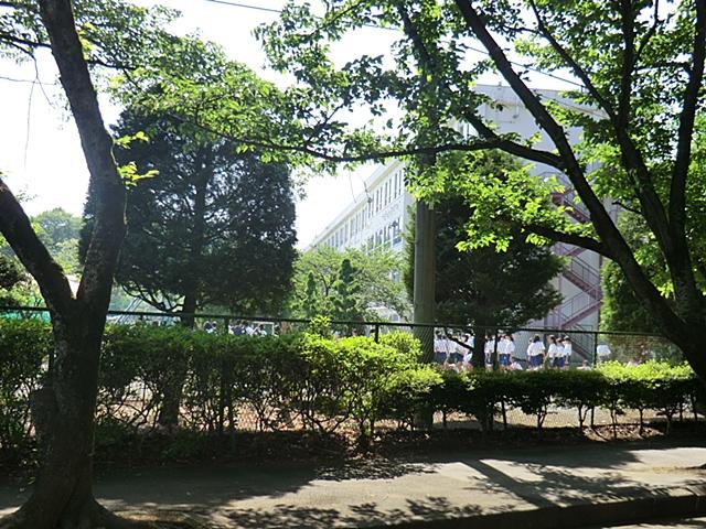 Junior high school. Nagafusa 1140m until junior high school