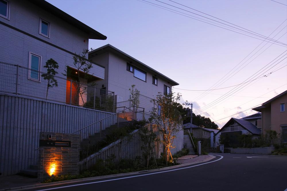 Sale already cityscape photo. First stage sale already the city average (2013 November shooting)