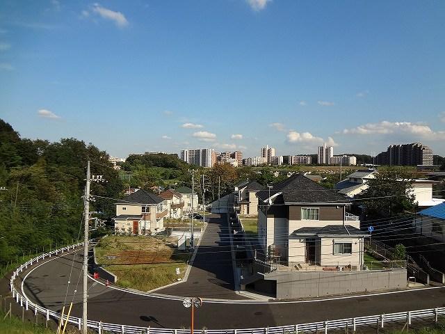 Local appearance photo. Local (12 May 2013) Shooting