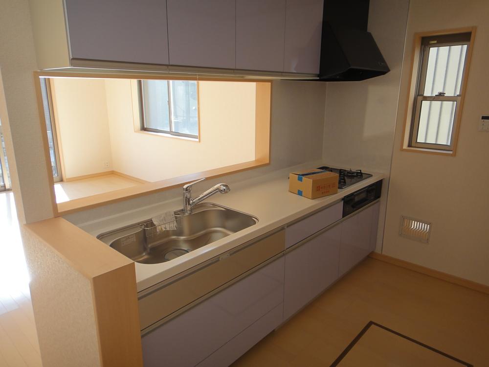 Same specifications photo (kitchen)