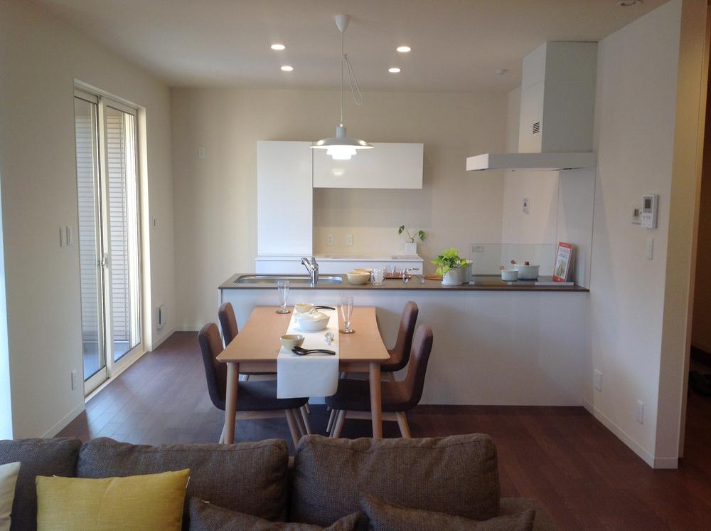 Kitchen. Building B kitchen front