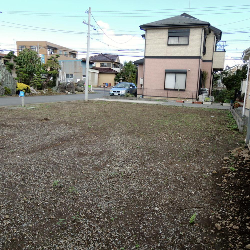 Local land photo. Local (10 May 2013) Shooting