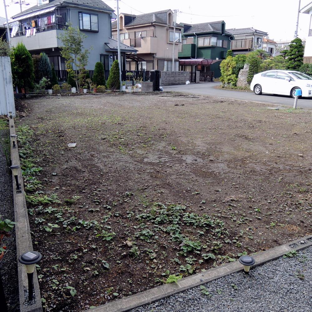 Local land photo. Local (10 May 2013) Shooting