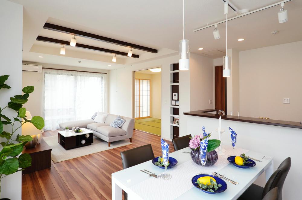 Living. Model building Living-dining (July 2013) Shooting ( ※ Sales already dwelling unit)