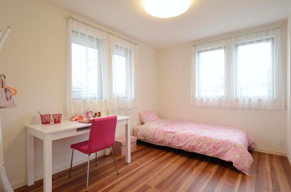 Other introspection. Model building Western-style (July 2013) Shooting ( ※ Sales already dwelling unit)