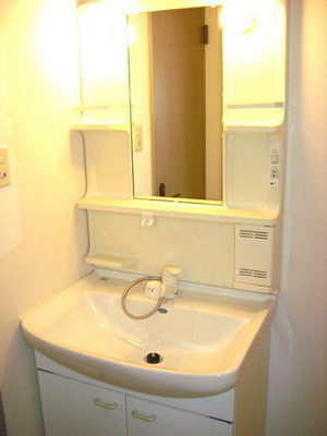 Washroom. Morning ・ A strong ally of the evening, Independent wash basin!