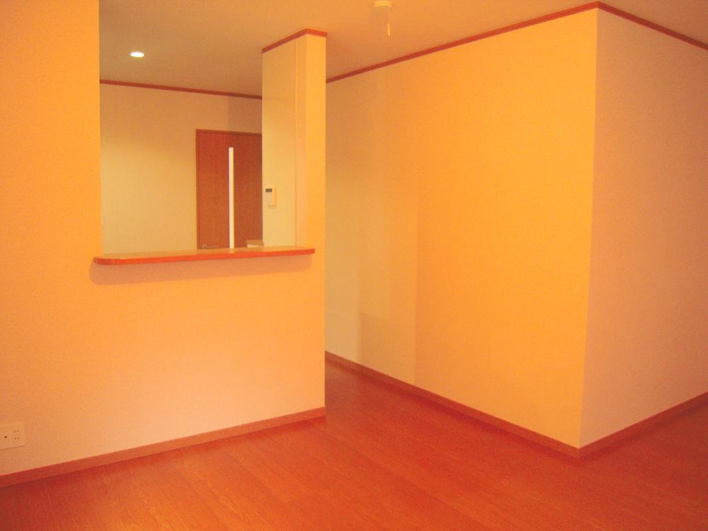 Living. LDK 13.8 Pledge