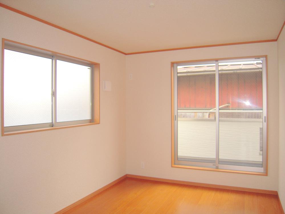 Non-living room. Western style room 7.25 Pledge