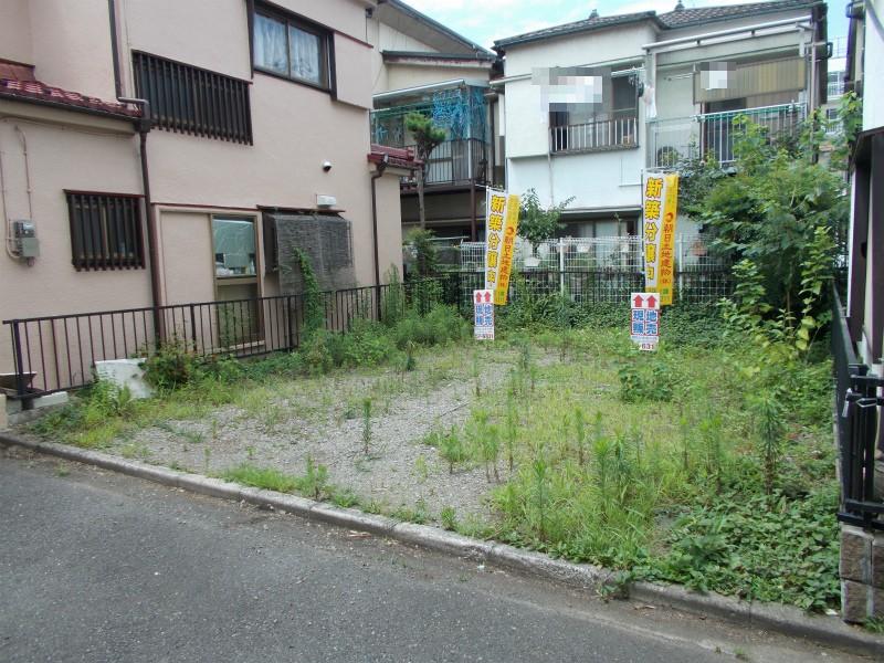 Local photos, including front road. Local (July 2013) Shooting