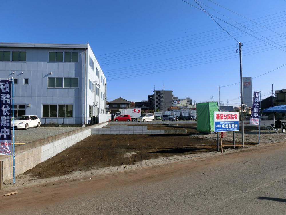 Local appearance photo. 1 Building, Good per sun!