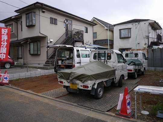 Local appearance photo. Shopping per West Hachioji Station 5-minute walk ・ It is conveniently located to all commuters. Car space There are also two.