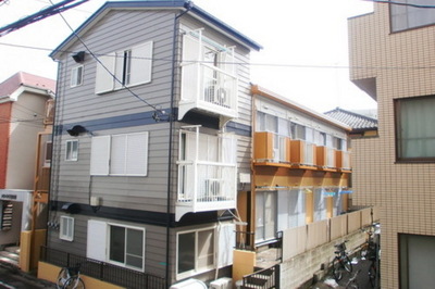 Building appearance. B FLET deployed