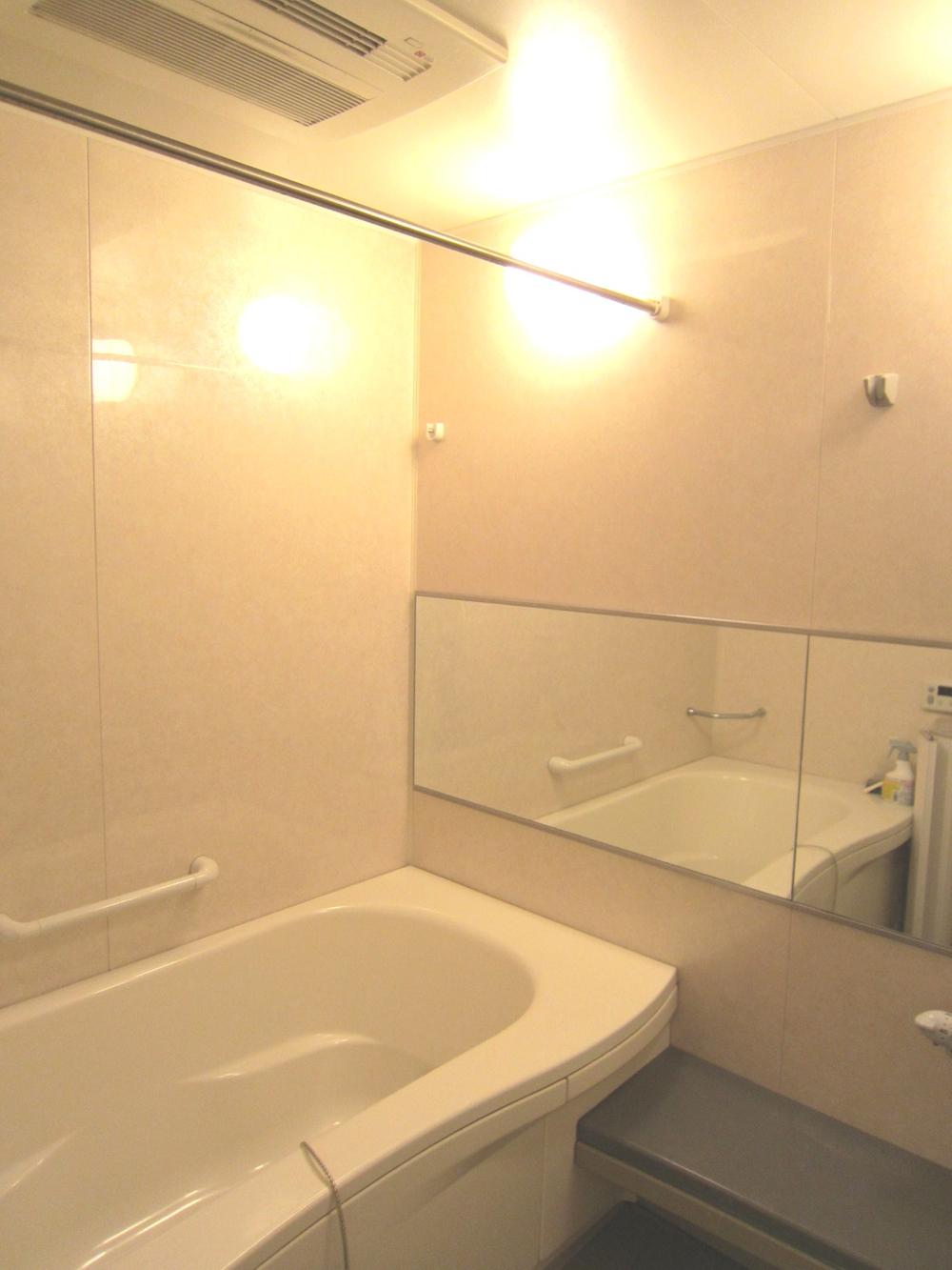 Bathroom. Indoor (July 2013) Shooting