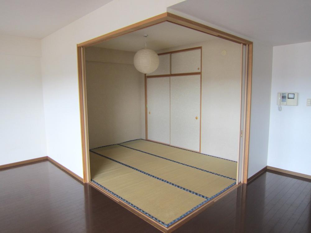 Non-living room. Japanese-style room (July 2013) Shooting