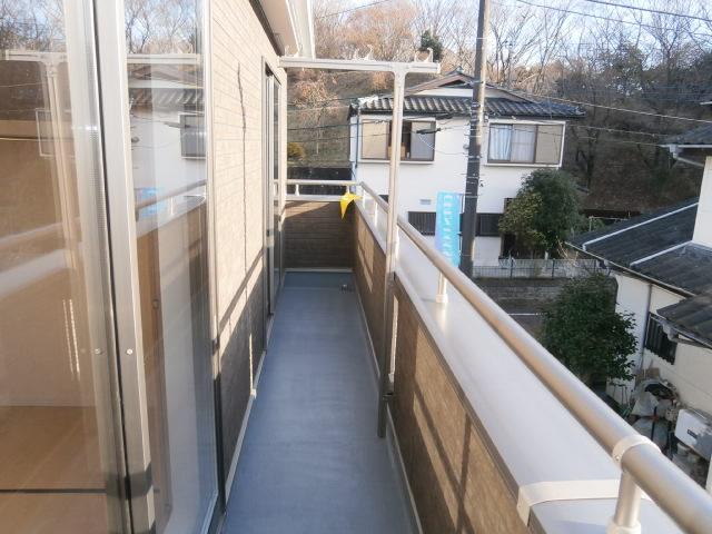 Balcony. Yang per good south balcony