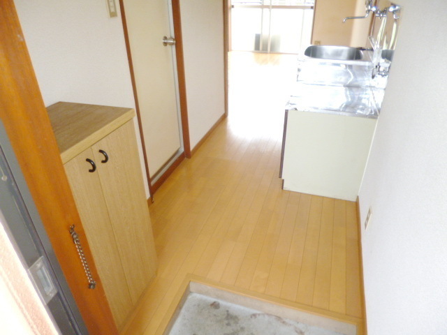 Entrance. With happy cupboard