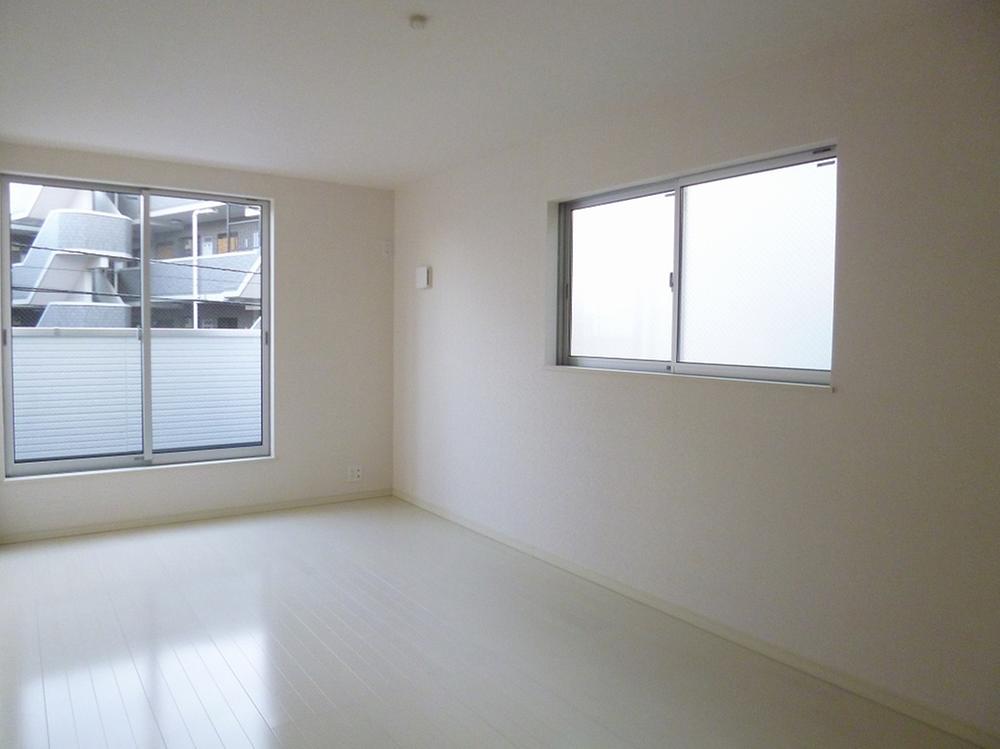 Living. Indoor (11 May 2013) Shooting