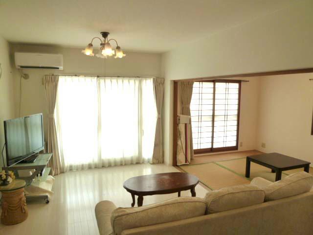 Living. Good living per yang