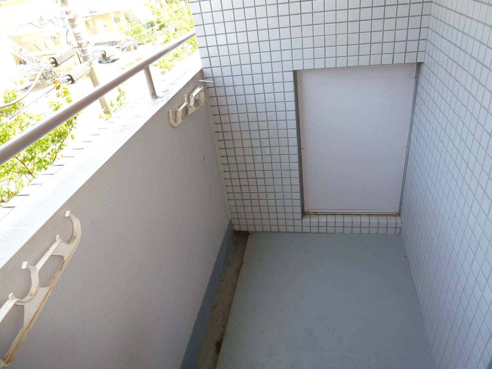 Balcony. Washing It is also easier in a wide balcony.