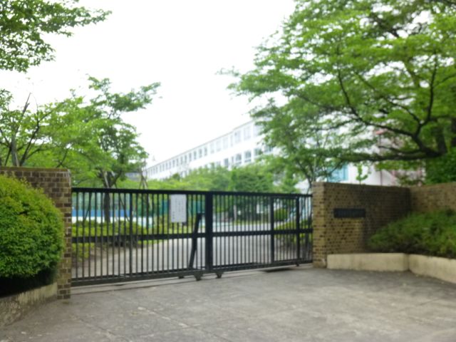 Junior high school. Municipal Nagafusa until junior high school (junior high school) 2200m
