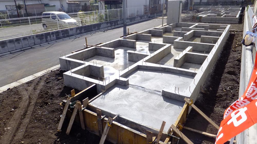 Other local. Local (11 May 2013) Shooting