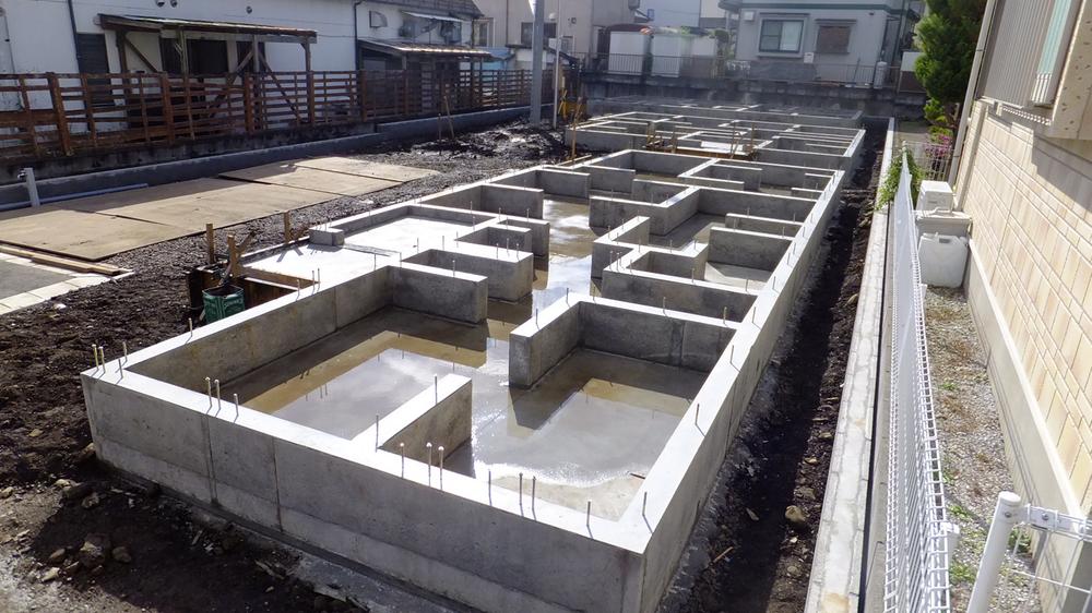 Other local. Local (11 May 2013) Shooting