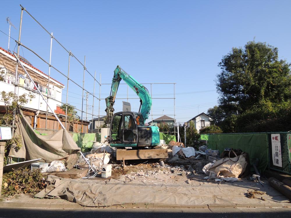 Local appearance photo. Local (11 May 2013) Shooting