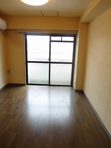 Living and room. room