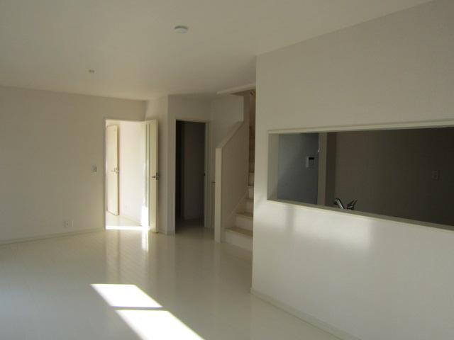 Living. Face-to-face kitchen, Living stairs