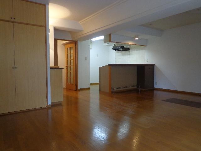 Living. 16.7 Pledge LDK