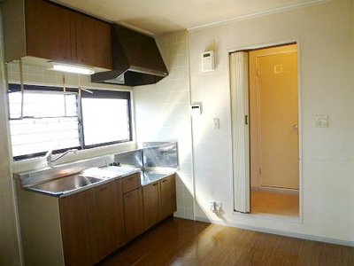 Living and room. Dining is