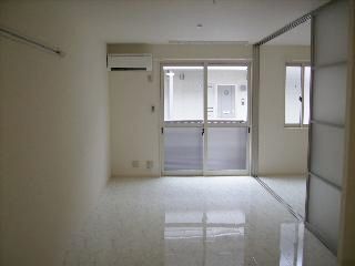 Living and room. Is the living room spacious.