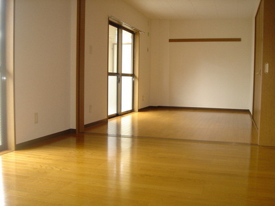 Living and room. Western-style from LDK! 