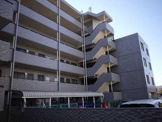 Local appearance photo