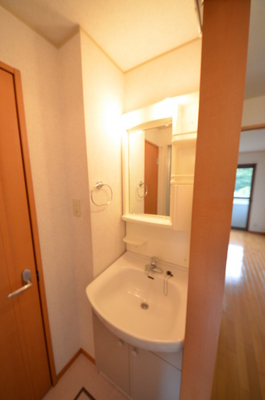 Washroom. ☆ Independent wash basin ☆