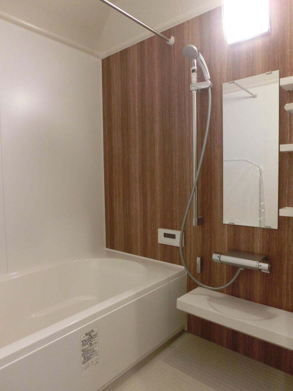 Power generation ・ Hot water equipment. A Building will also be here color