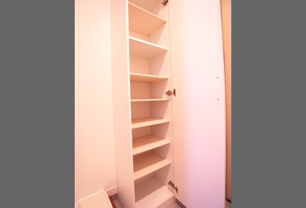 Receipt. Shoebox that can be many storage